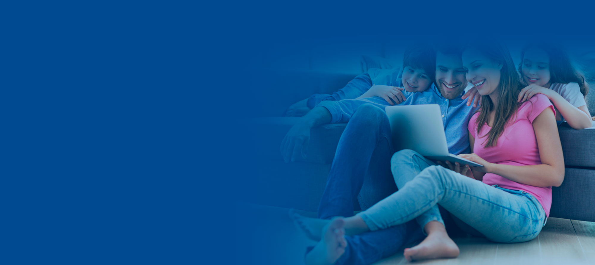 <div class='SlideTitulo wow fadeInDown' data-wow-duration='1s' data-wow-delay='0.5s'> Internet Fibra Ótica e Via Rádio</div>